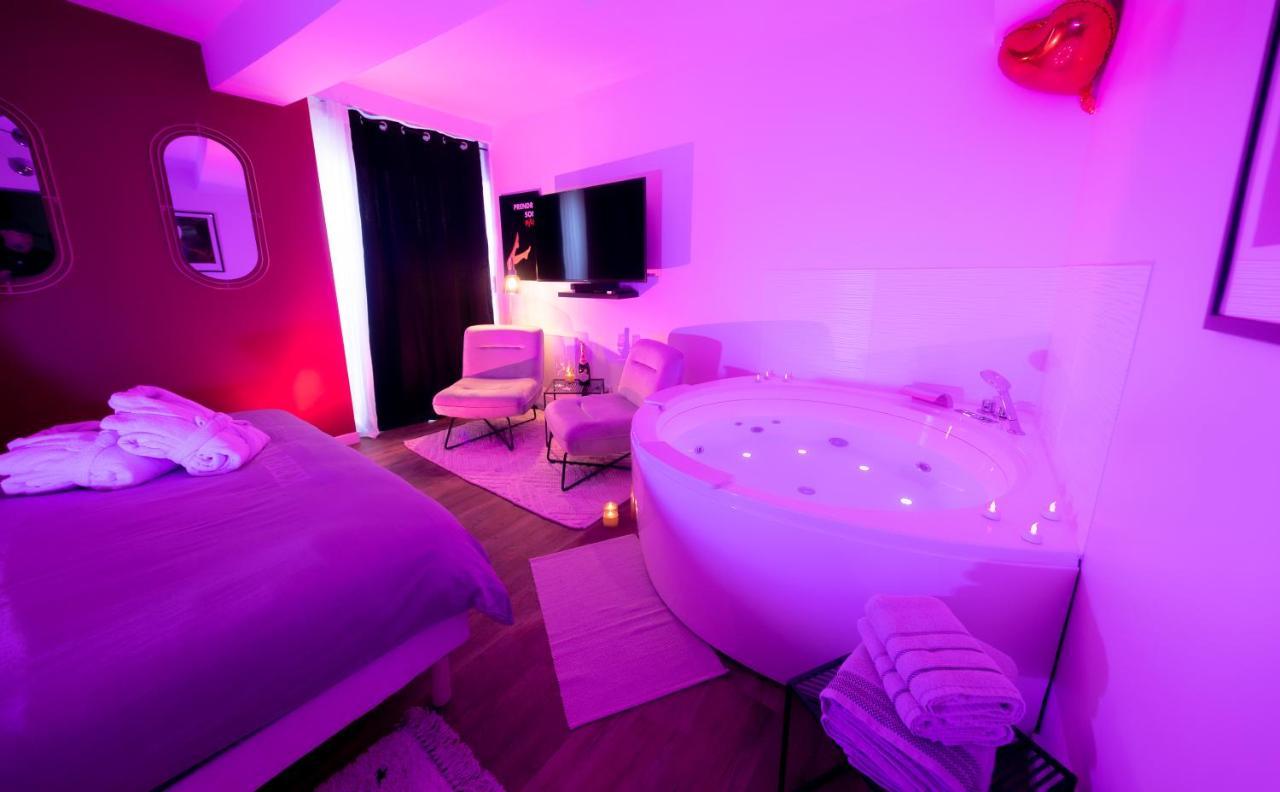 Lovesparadise -Suite Le Secret Beautheil-Saints Exterior photo